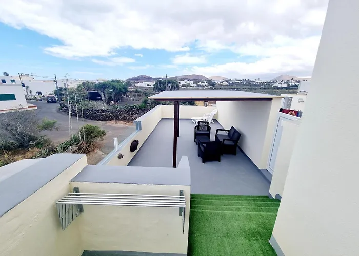 En Con Vista Al Mar Apartament Mala